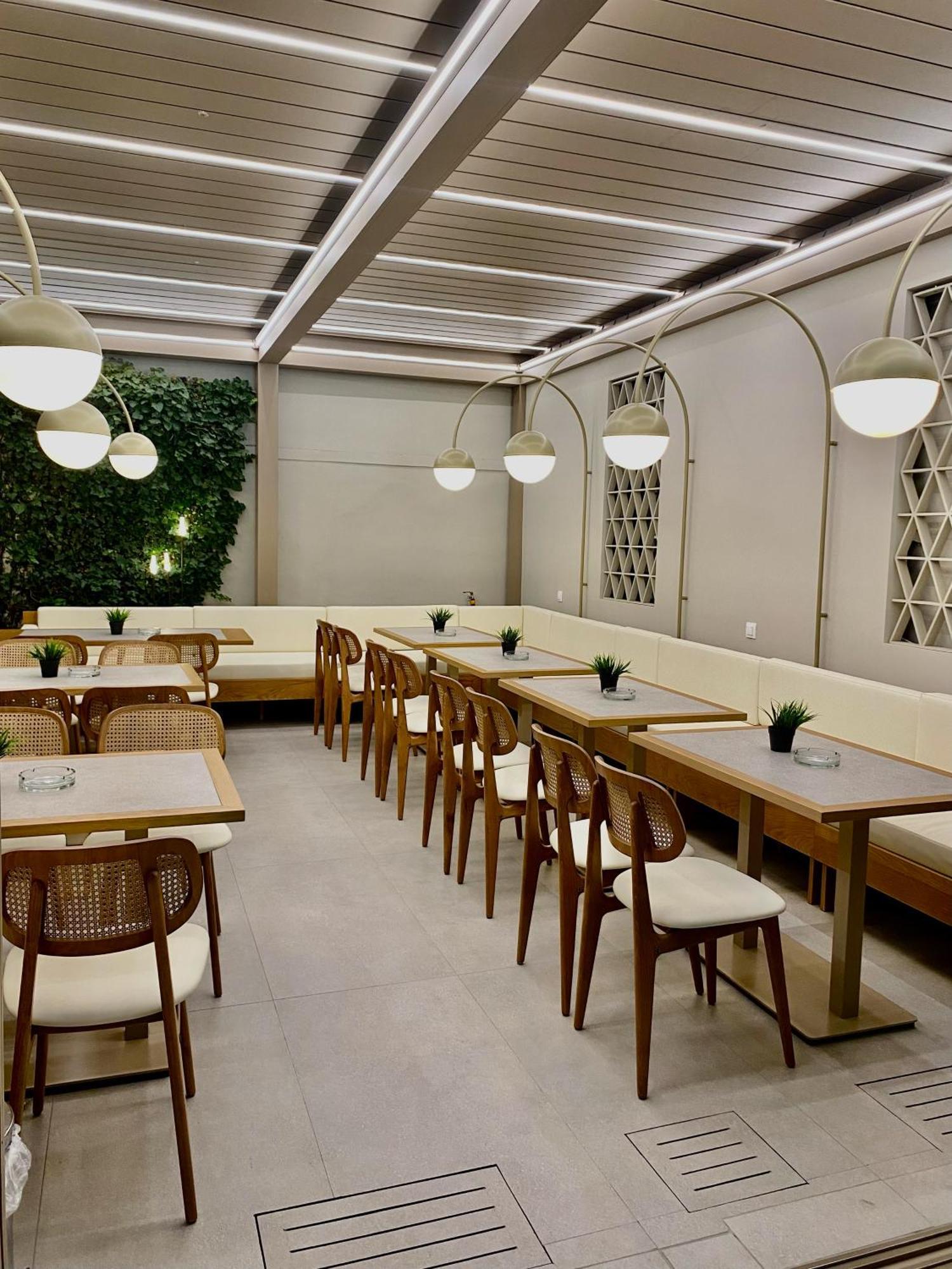 Hotel Padelidaki Трикала Экстерьер фото